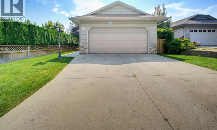 1149 Raven Drive