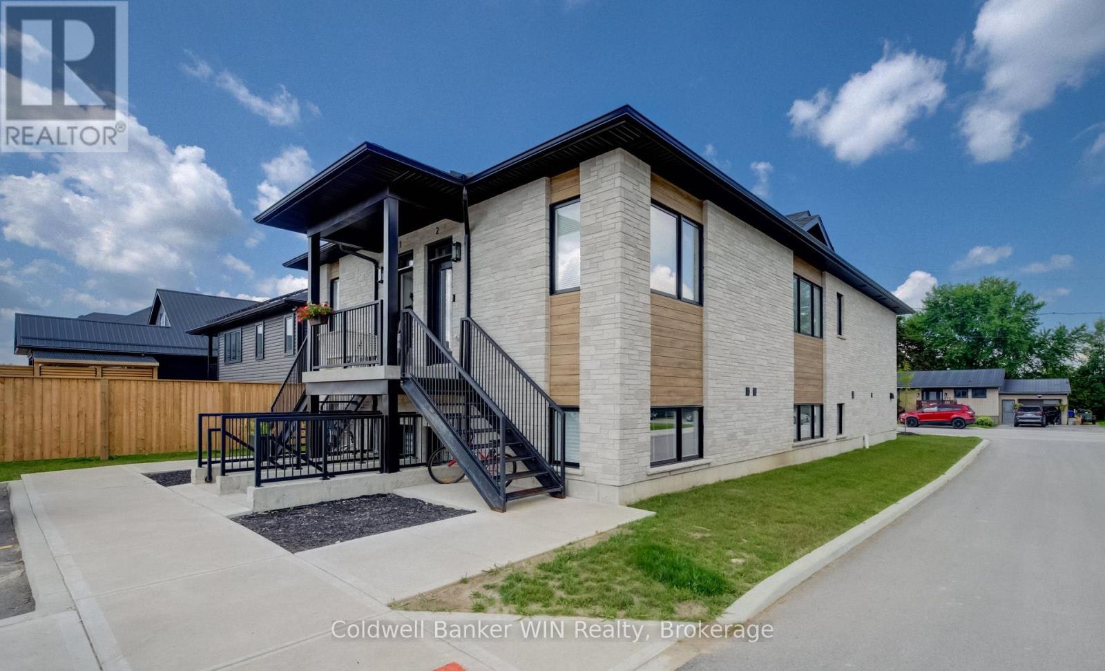3-440 Wellington Street E, Wellington North, ON, N0G 2L2 - 2