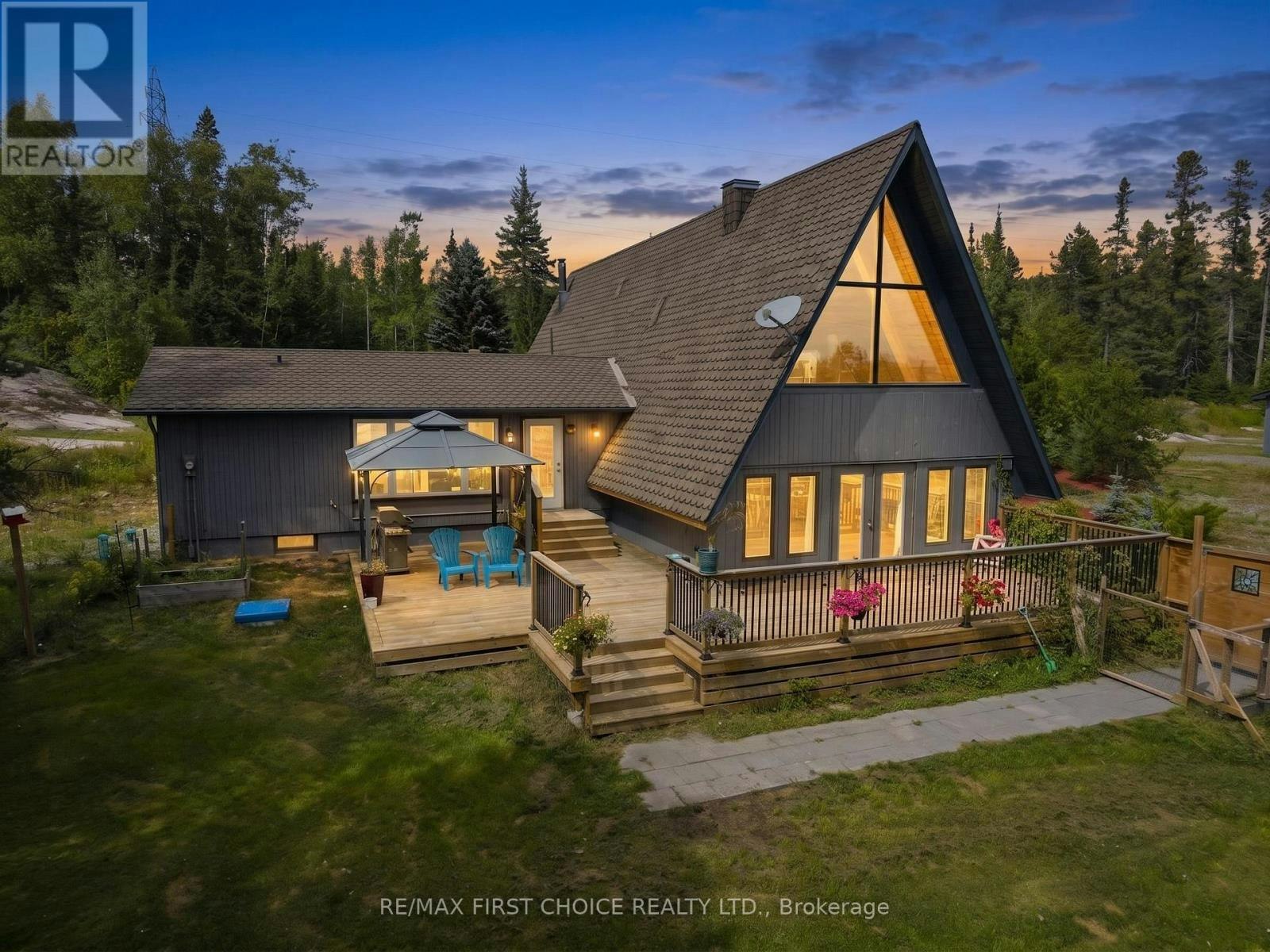 1950 Lakeshore Drive, Shuniah, ON, P7A 0L3