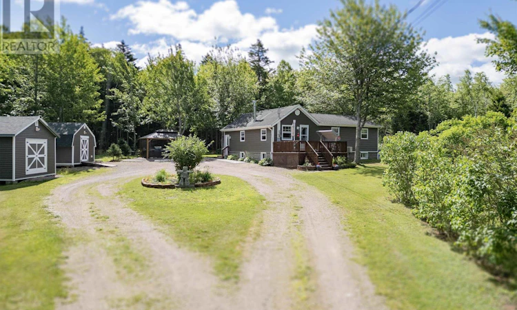302 Hastings Road
