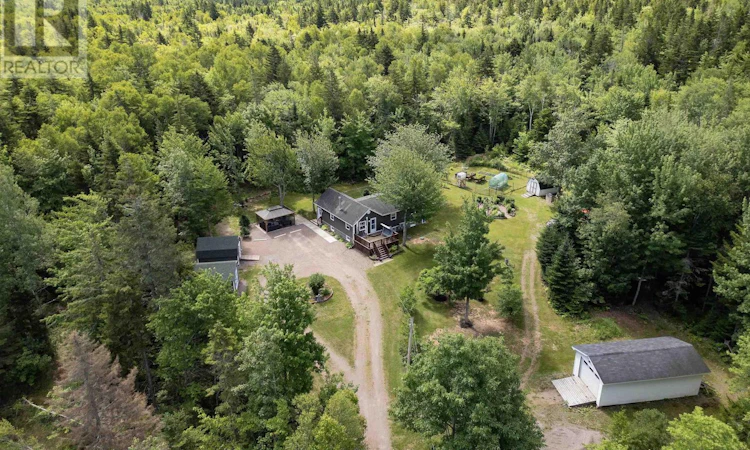 302 Hastings Road