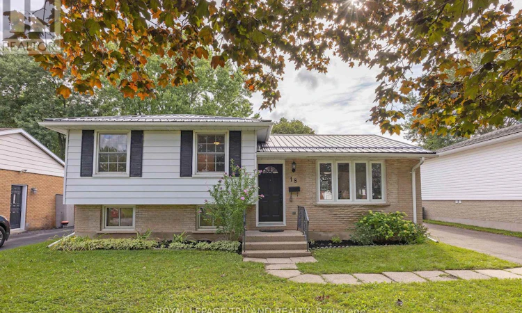 18 Laurier Road