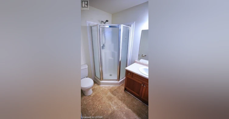 926 Grenfell Drive, London, ON, N5X 4R8 - 11