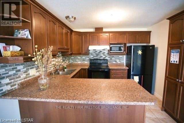 926 Grenfell Drive, London, ON, N5X 4R8 - 8