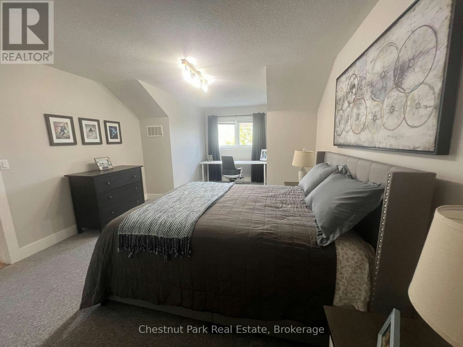 22 Kennedy Avenue, Collingwood, ON, L9Y 0Z5 - 41