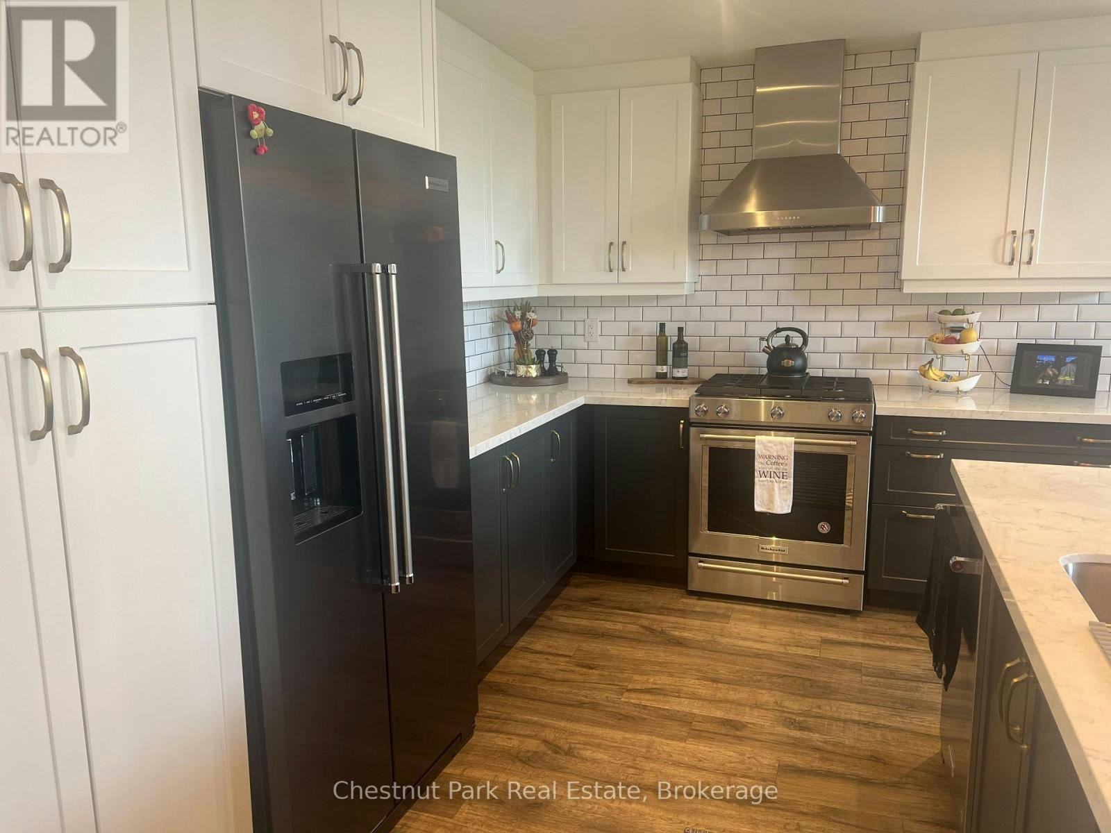 22 Kennedy Avenue, Collingwood, ON, L9Y 0Z5 - 10
