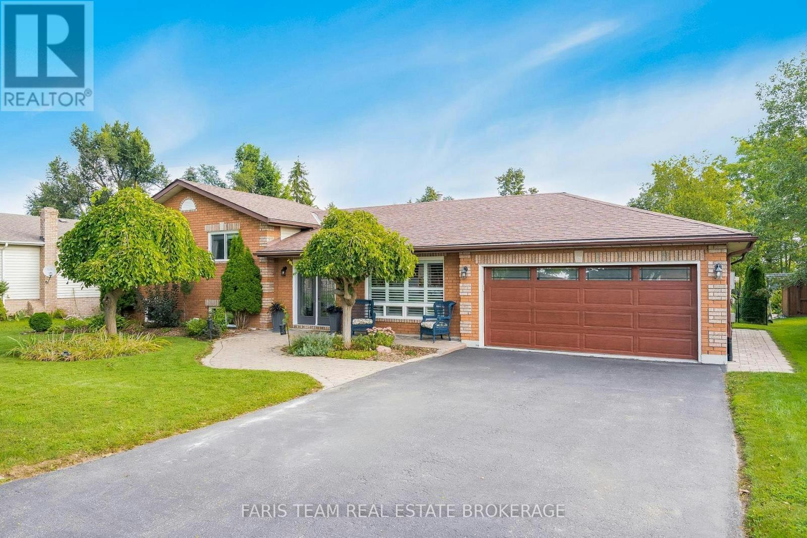 2032 Chantler Street, Innisfil, ON, L9S 1B5