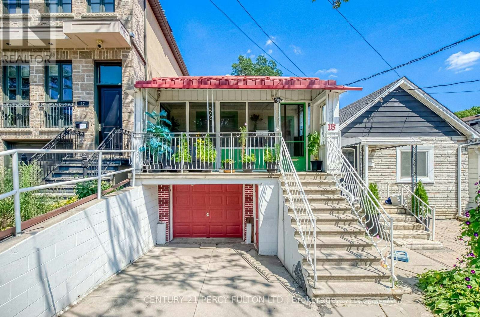 15 Haverson Boulevard, Toronto, ON, M6M 3J5