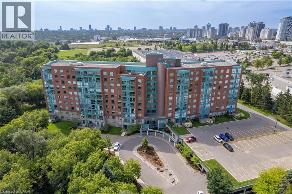 611-55 Blue Springs Drive, Waterloo, ON, N2J 4T3