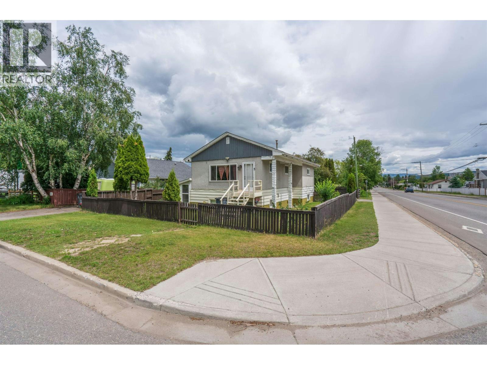 990 Gillett Street, Prince George, BC, V2M 2T9