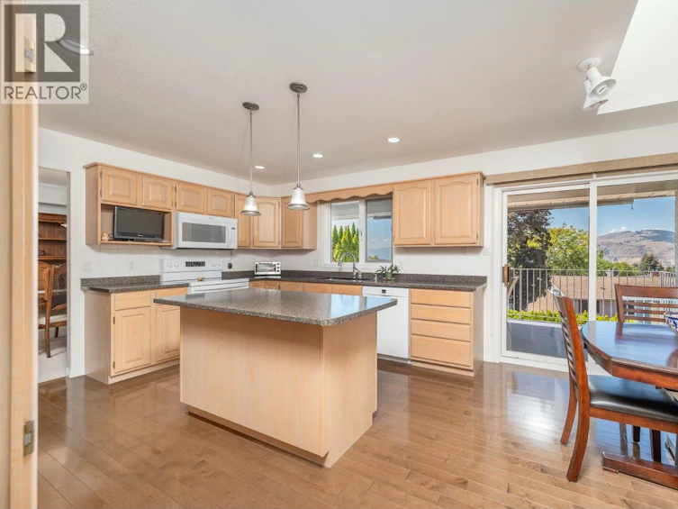 3912 Cascade Drive, Vernon, BC, V1T 9E7 - 12