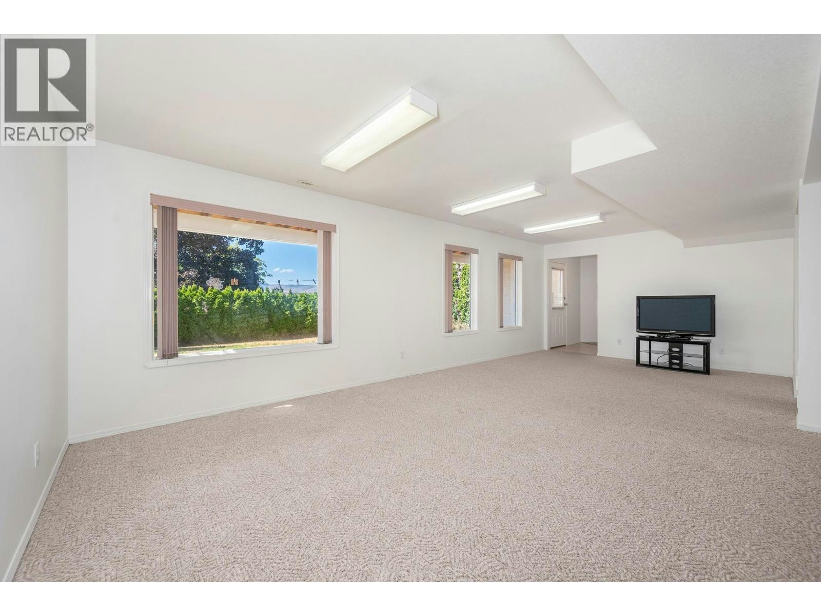 3912 Cascade Drive, Vernon, BC, V1T 9E7 - 36