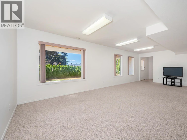 3912 Cascade Drive, Vernon, BC, V1T 9E7 - 36