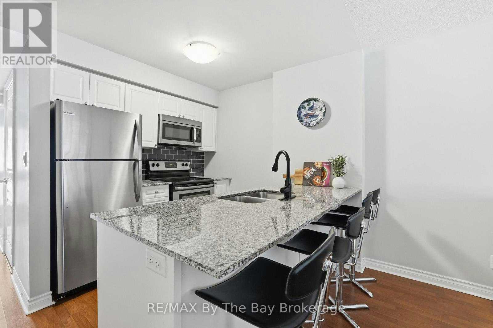 107-10 Brandy Lane Drive, Collingwood, ON, L9Y 0X4 - 3