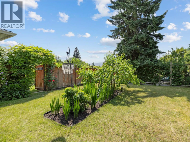 987 Garland Street, Kelowna, BC, V1Y 3M9 - 30
