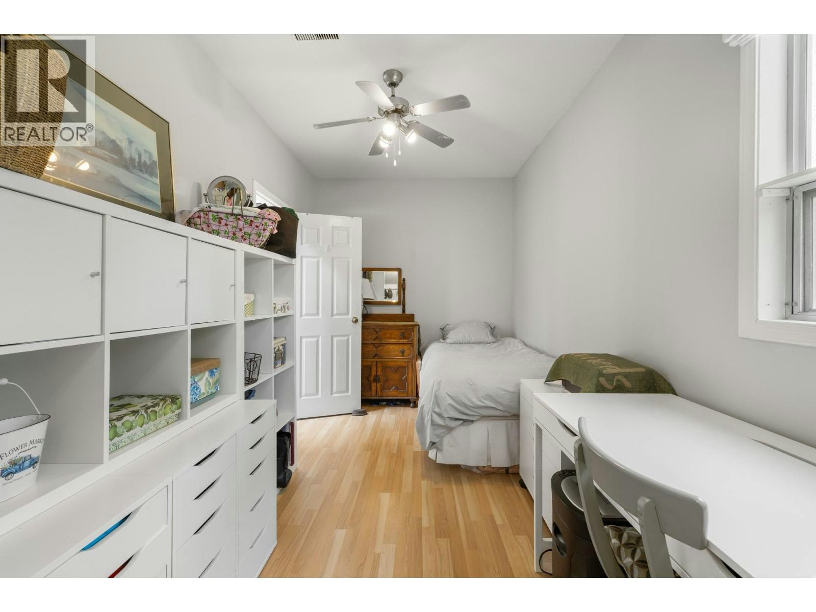 987 Garland Street, Kelowna, BC, V1Y 3M9 - 16