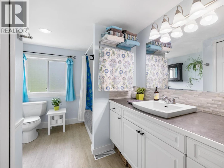 987 Garland Street, Kelowna, BC, V1Y 3M9 - 21