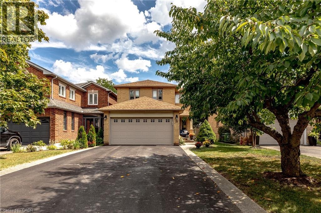 31 Grindstone Way, Hamilton, ON, L9H 7B7