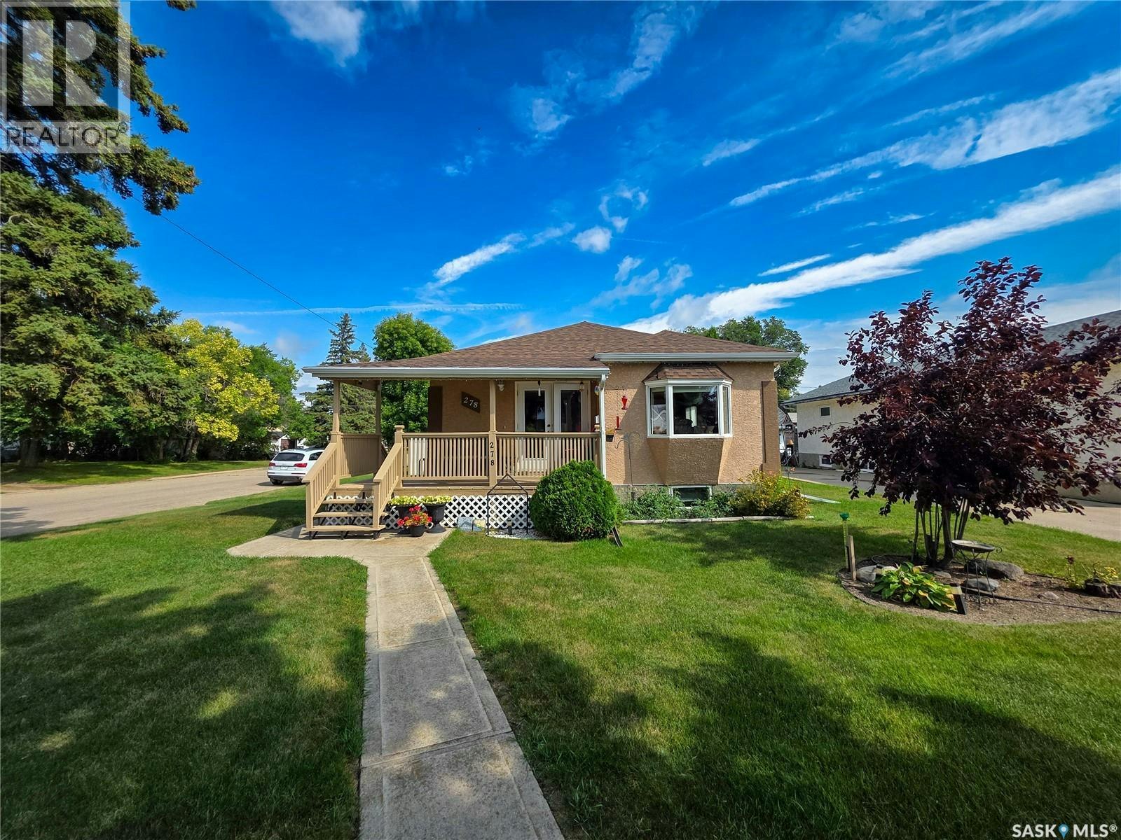 278 9th Avenue W, Melville, SK, S0A 2P0