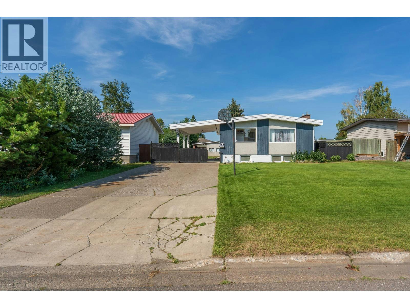 1126 Cluculz Avenue, Prince George, BC, V2M 4G2
