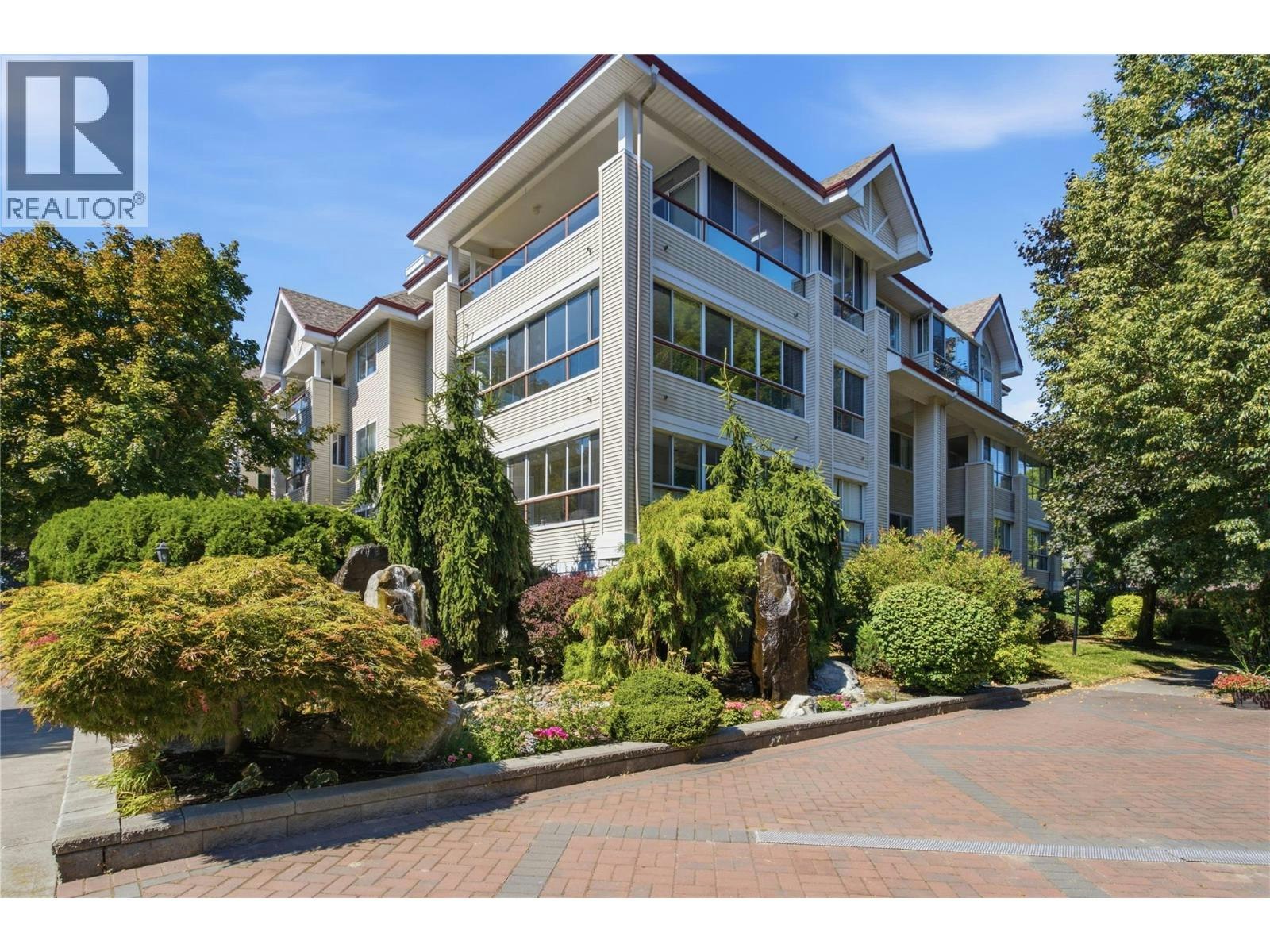 212-940 Glenwood Avenue, Kelowna, BC, V1Y 9P2