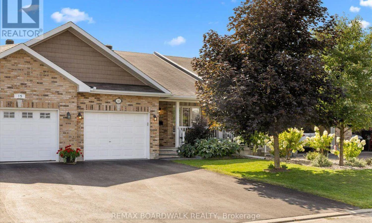 13 Allan Bond Court