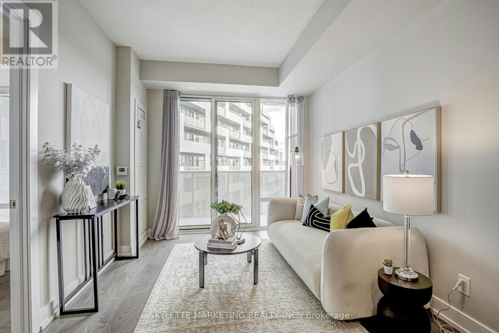 861-25 Adra Grado Way, Toronto, ON, M2J 0H6 - 13