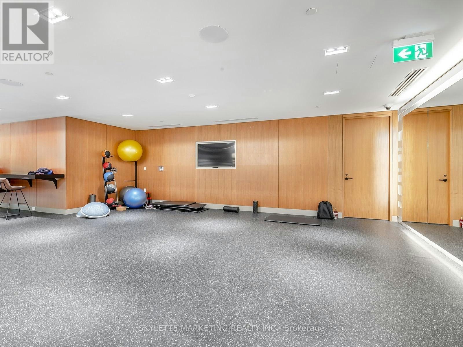861-25 Adra Grado Way, Toronto, ON, M2J 0H6 - 34