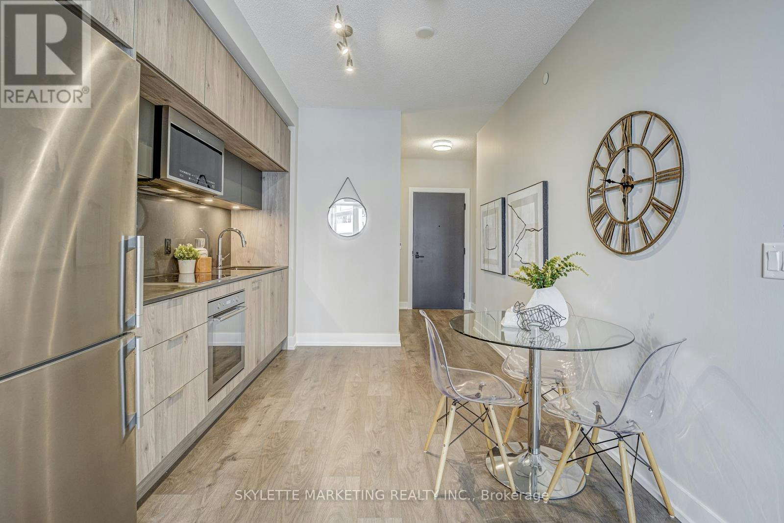 861-25 Adra Grado Way, Toronto, ON, M2J 0H6 - 11