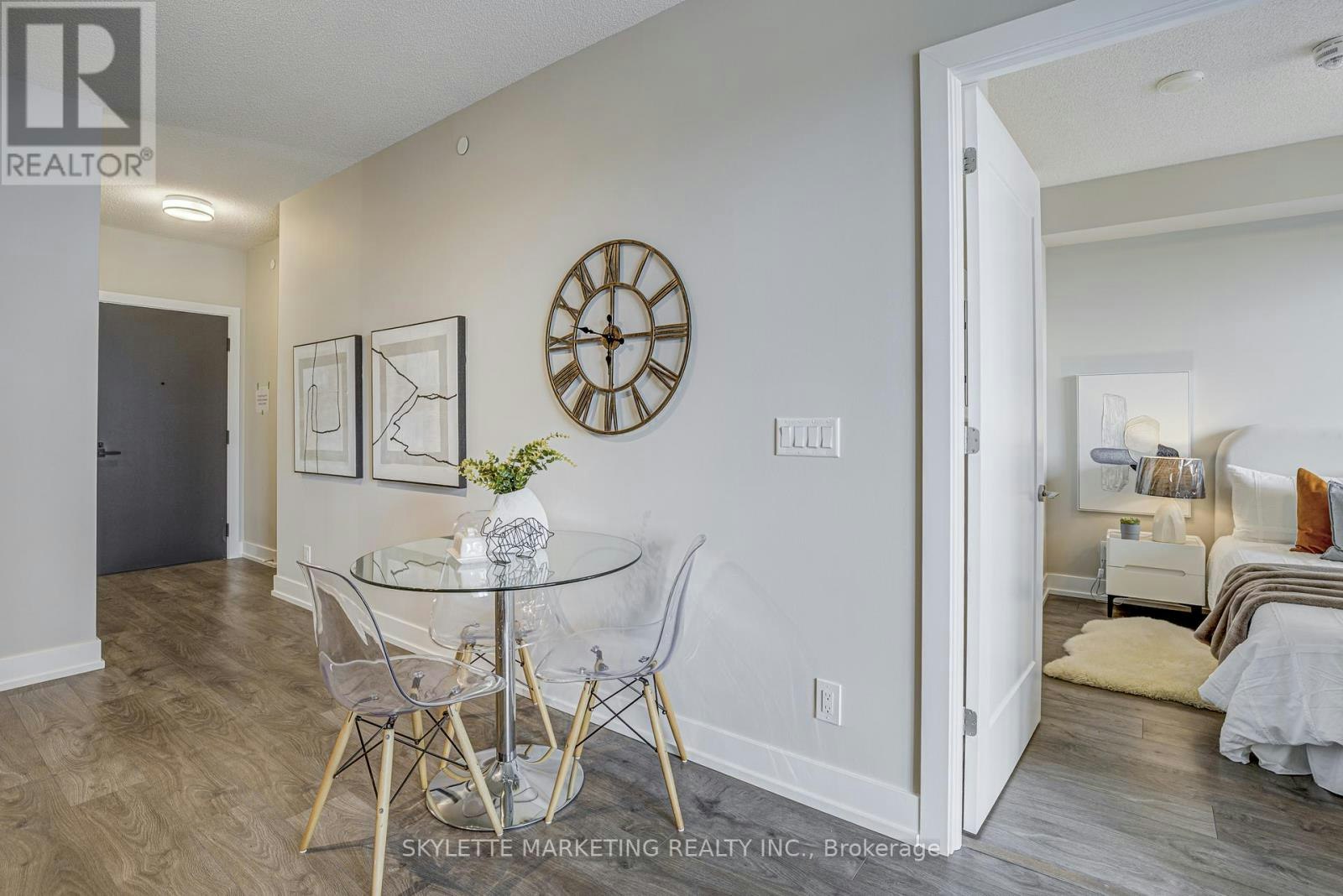 861-25 Adra Grado Way, Toronto, ON, M2J 0H6 - 12