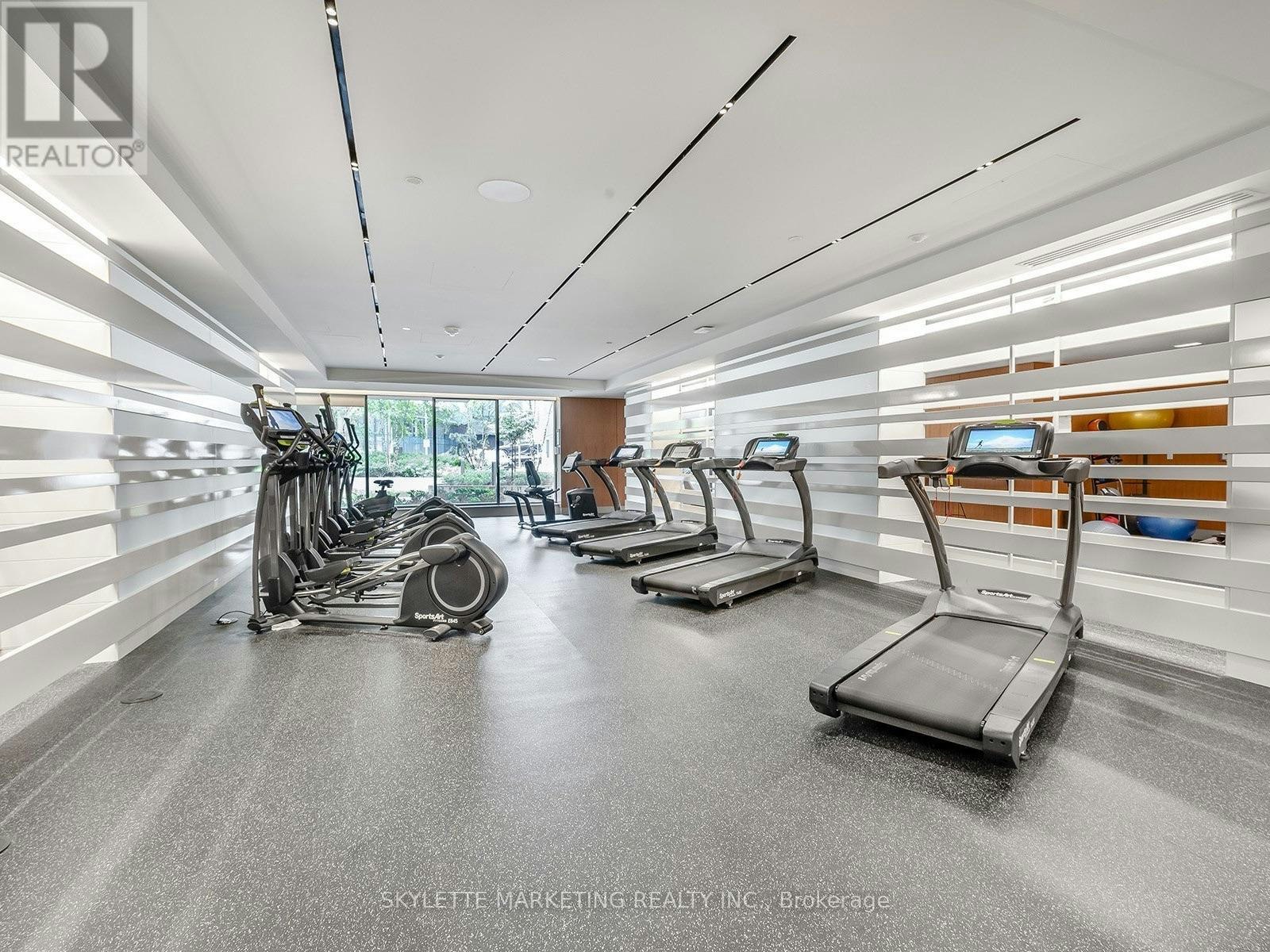 861-25 Adra Grado Way, Toronto, ON, M2J 0H6 - 33