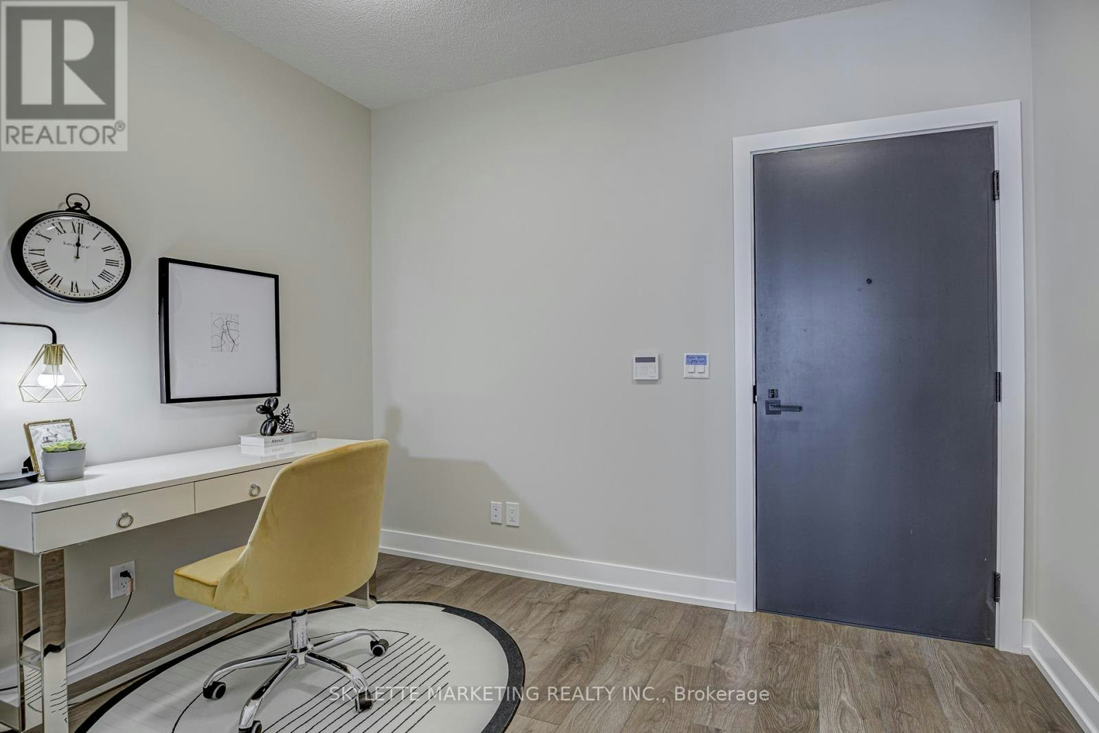 861-25 Adra Grado Way, Toronto, ON, M2J 0H6 - 6