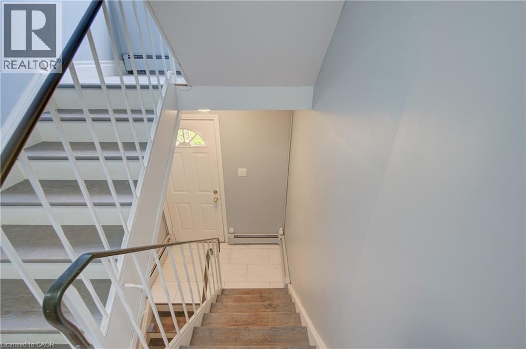 6-645 Albert Street, Waterloo, ON, N2L 3V5 - 6