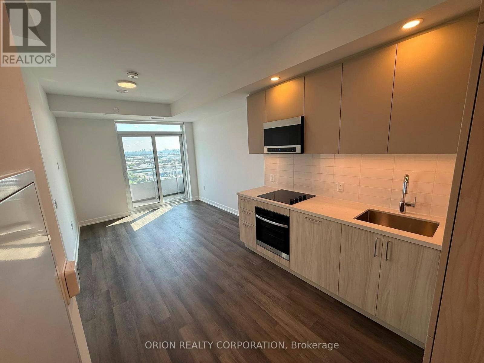1103-5 Meadowdale Road, Toronto, ON, L4K 0C7 - 2