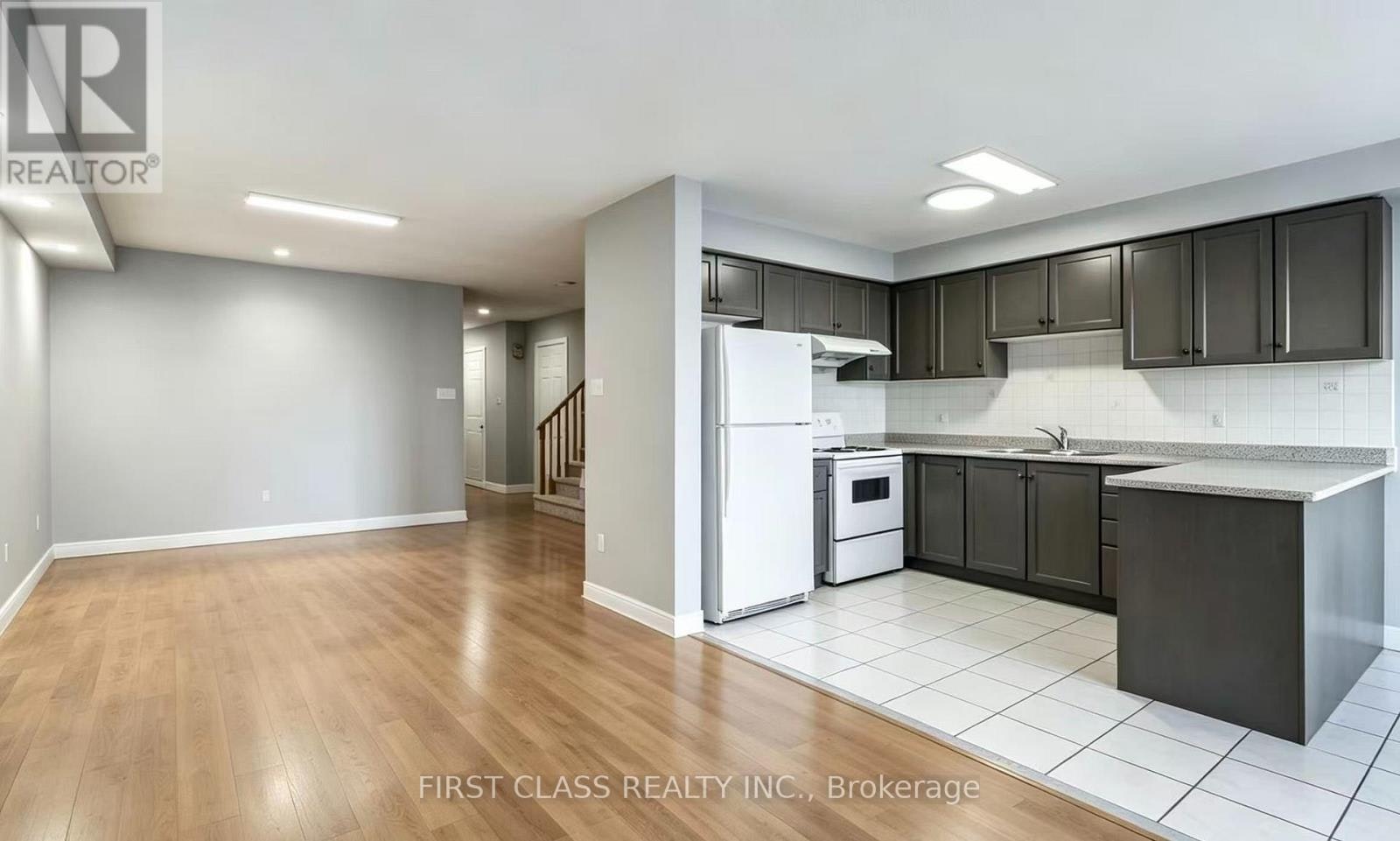 77 Sunway Square, Markham, ON, L3P 7X5