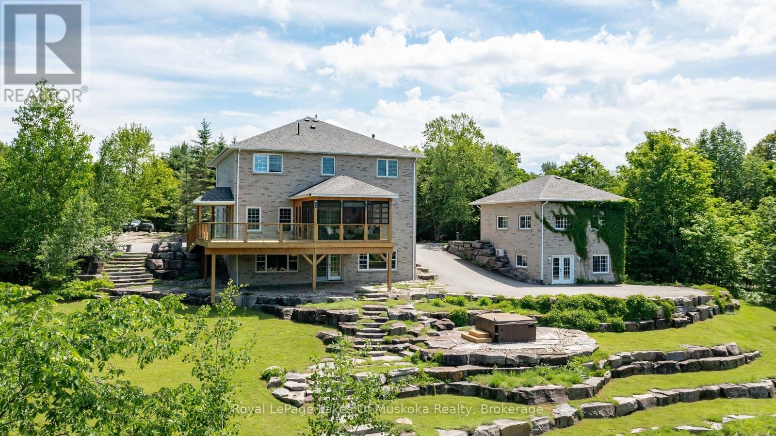 1039 Ziska Road, Bracebridge, ON, P1L 1W8