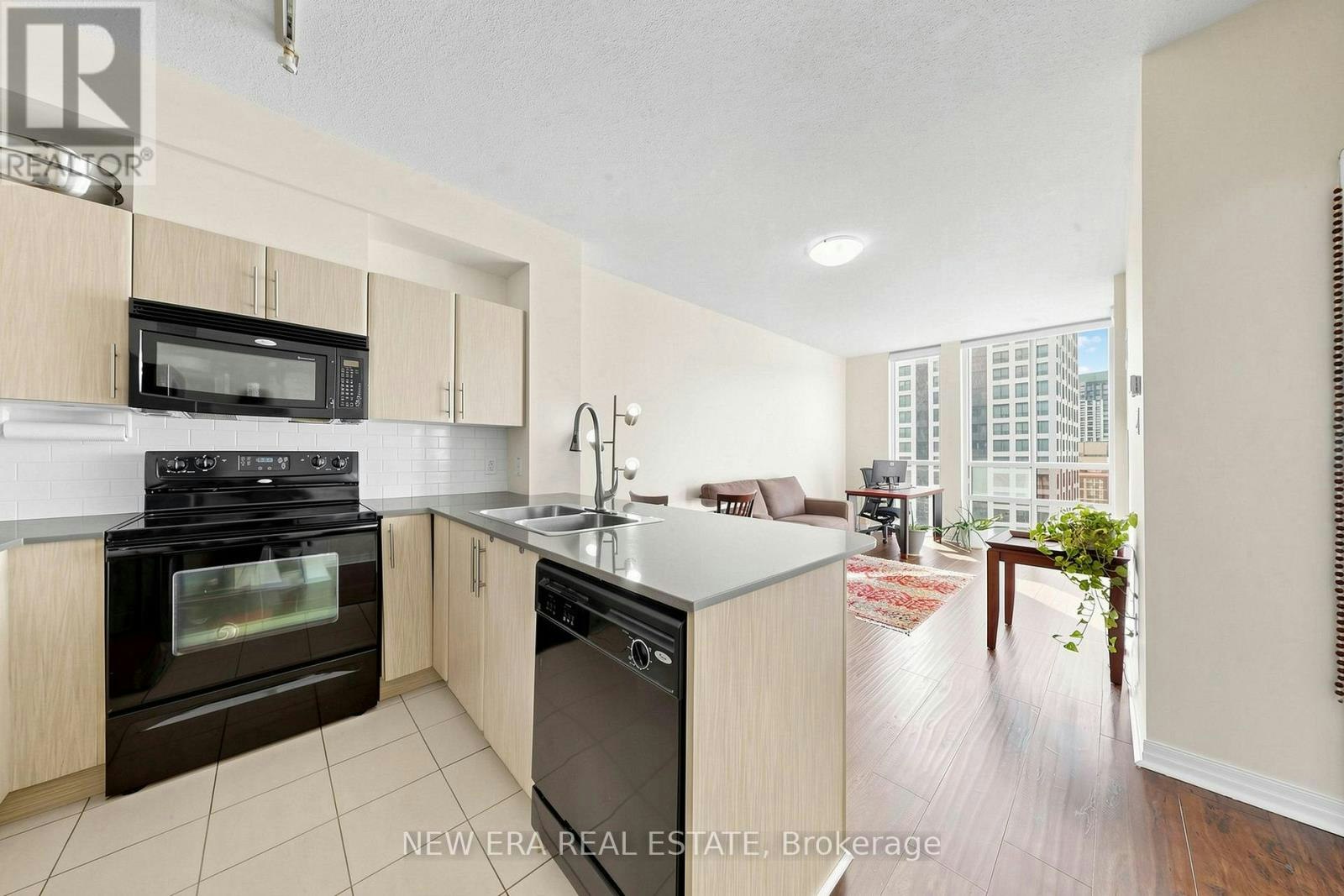 2810-3515 Kariya Drive, Mississauga, ON, L5B 0C1