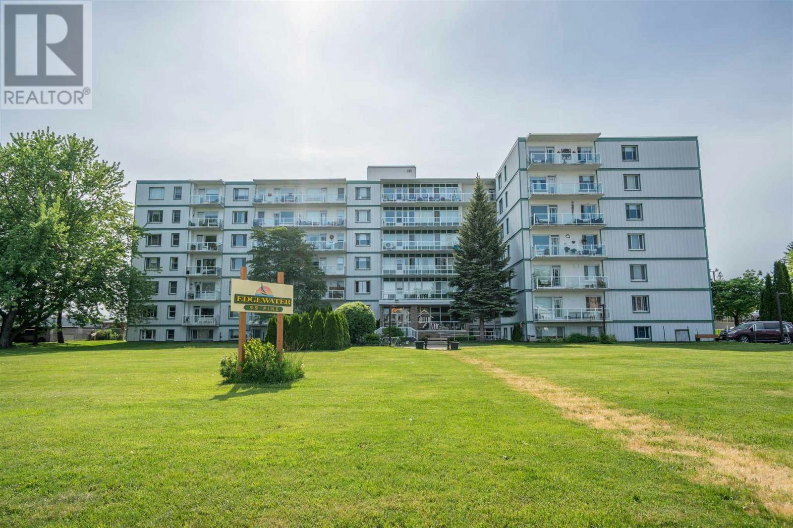 101-99 Pine Street, Sault Ste. Marie, ON, P6A 3Y3