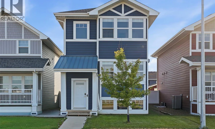 562 Stilling Way