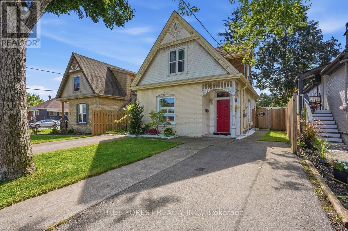 3 Marmora Street, London, ON, N5Z 1Z4