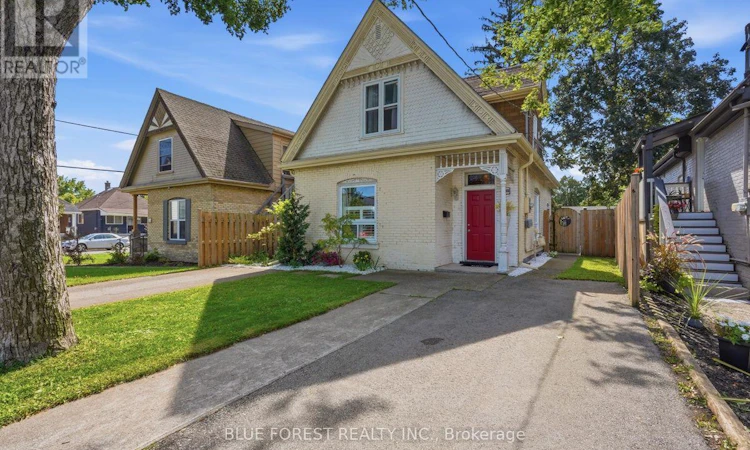 3 Marmora Street