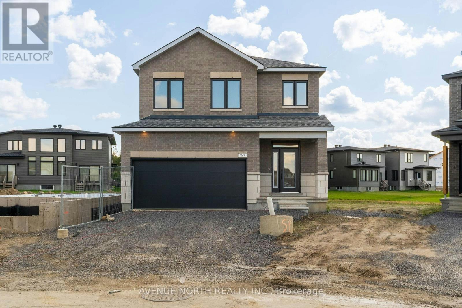 263 Ginebik Way, Ottawa, ON, K1X 0H5