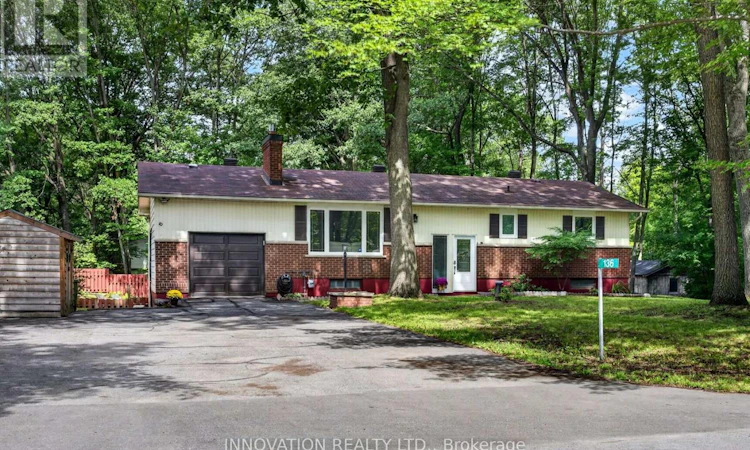 136 Acorn Crescent