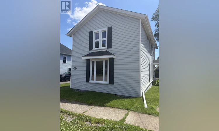 2324 Centre Street