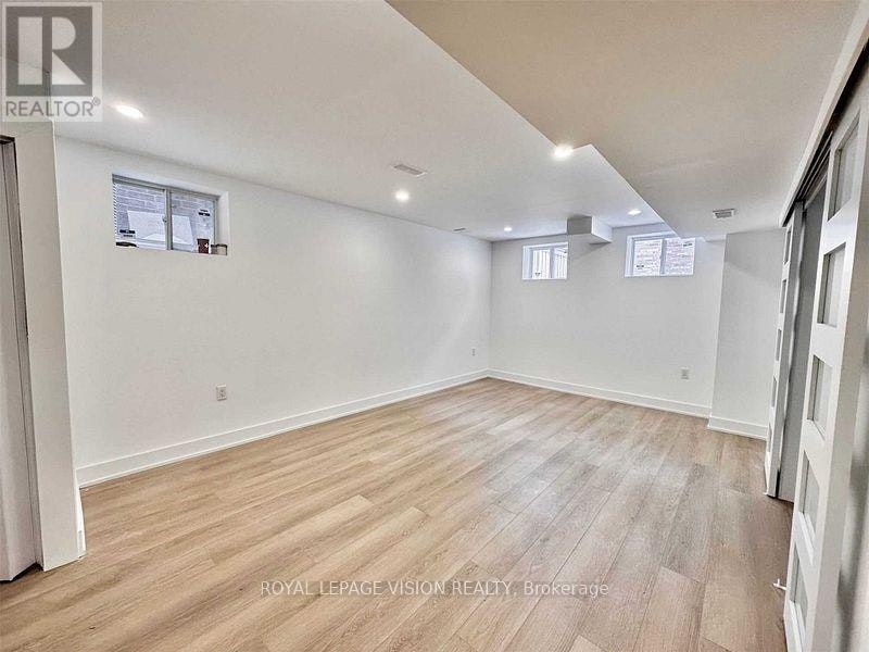 BSMT-2714 Sapphire Drive, Pickering, ON, L1X 0E7 - 3