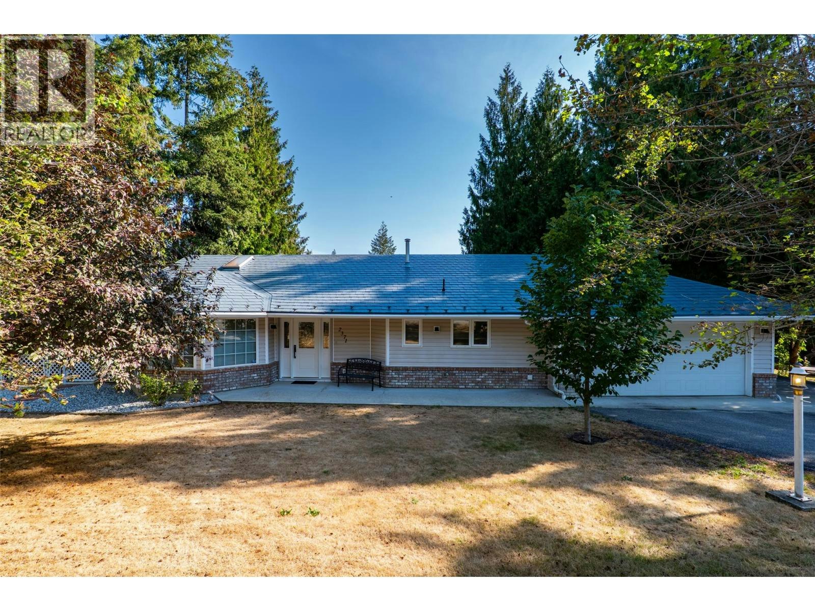 2371 Forest View Place, Blind Bay, BC, V0E 1H2