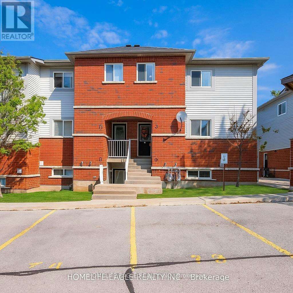 13-235 Ferndale Drive S, Barrie, ON, L4N 0T6