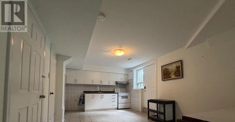 10 Benalto Road, Toronto, ON, M6A 2R8 - 15