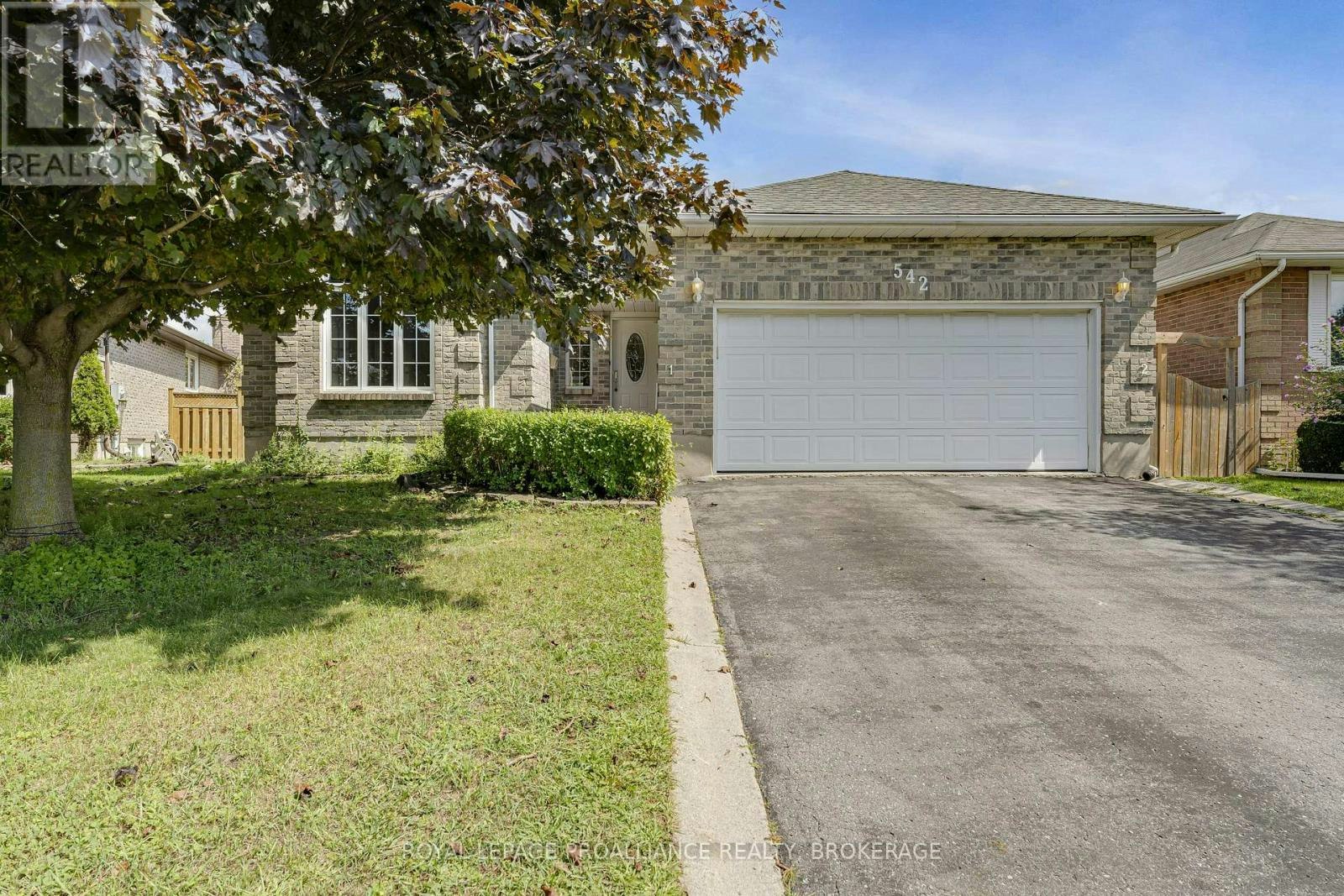 542 Davis Drive, Kingston, ON, K7M 8J6