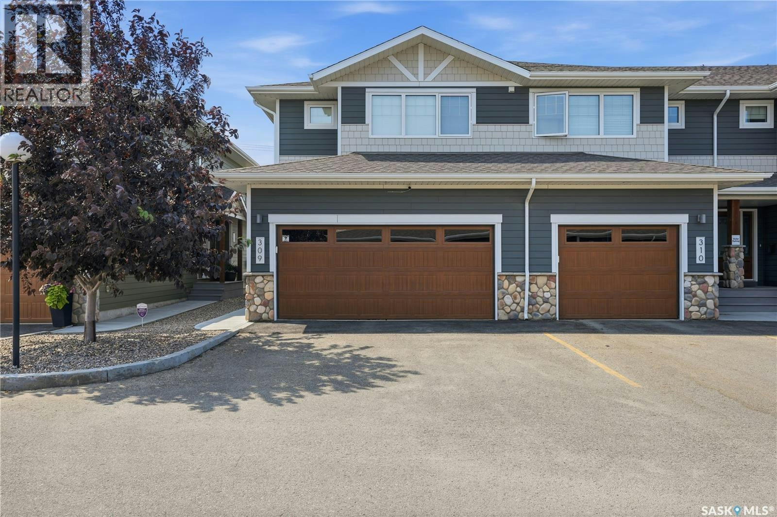309-4000 Sandhill Crescent, Regina, SK, S4V 3N4